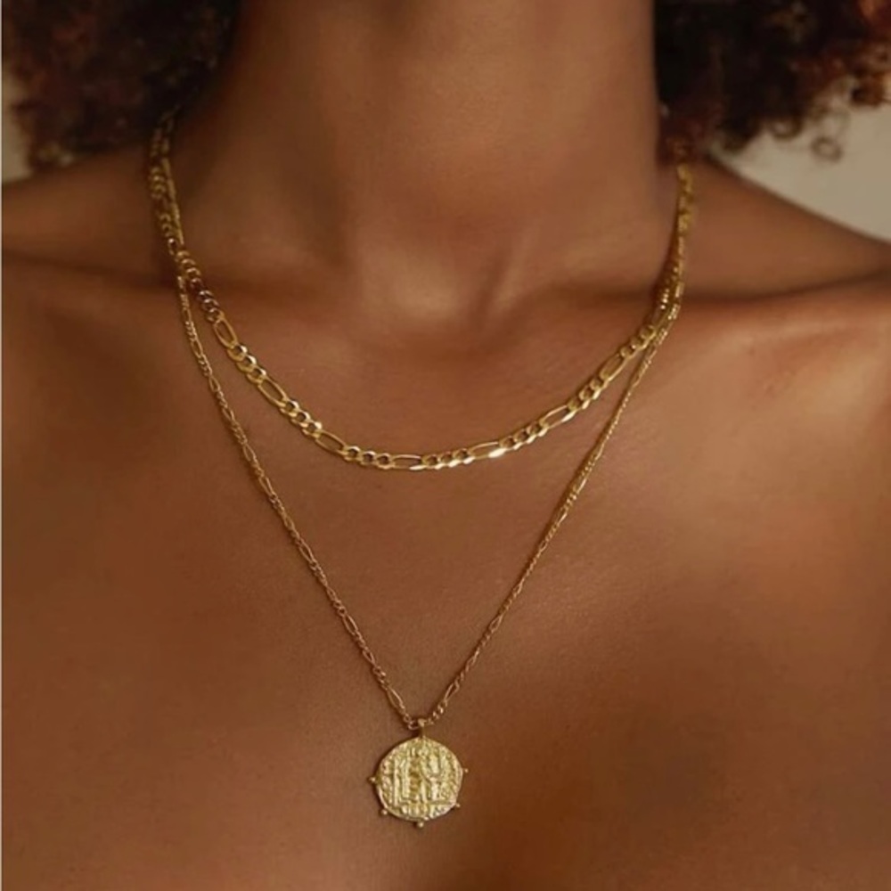Flat Link Chain and Round Medallion Necklace